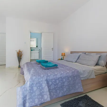 Apartament Spacious Brand New 3 Bdr 2bth Bugibba St. Paul's Bay