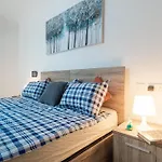 Spacious Brand New 3 Bdr 2bth Bugibba Apartmán *