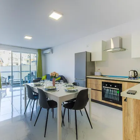 Apartment Spacious Brand New 3 Bdr 2bth Bugibba *