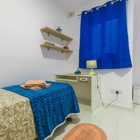 Spacious Brand New 3 Bdr 2bth Bugibba Apartment St. Paul's Bay