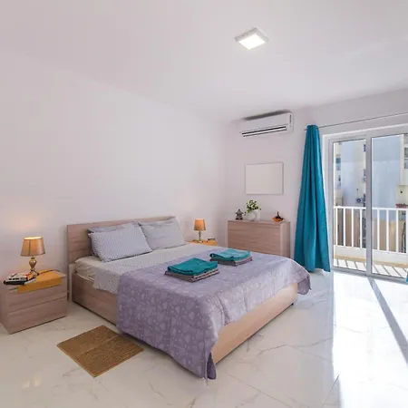 Spacious Brand New 3 Bdr 2bth Bugibba * St. Paul's Bay