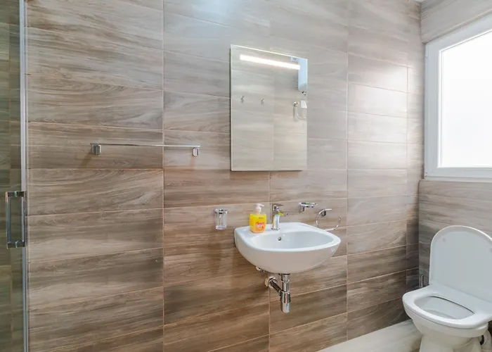 Spacious Brand New 3 Bdr 2bth Bugibba * St. Paul's Bay