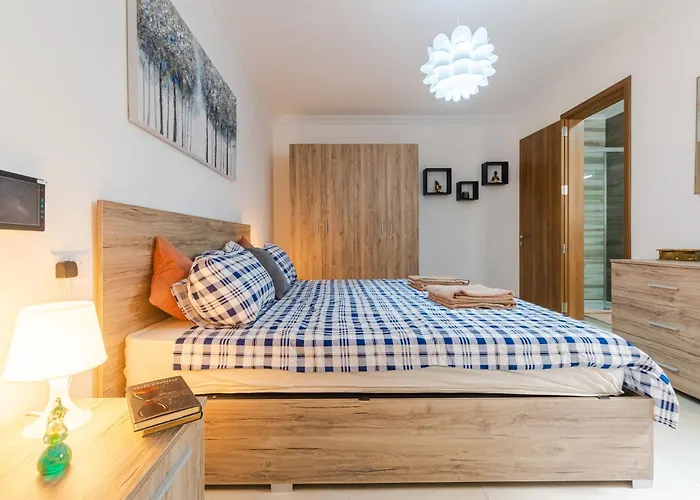 Spacious Brand New 3 Bdr 2bth Bugibba * St. Paul's Bay